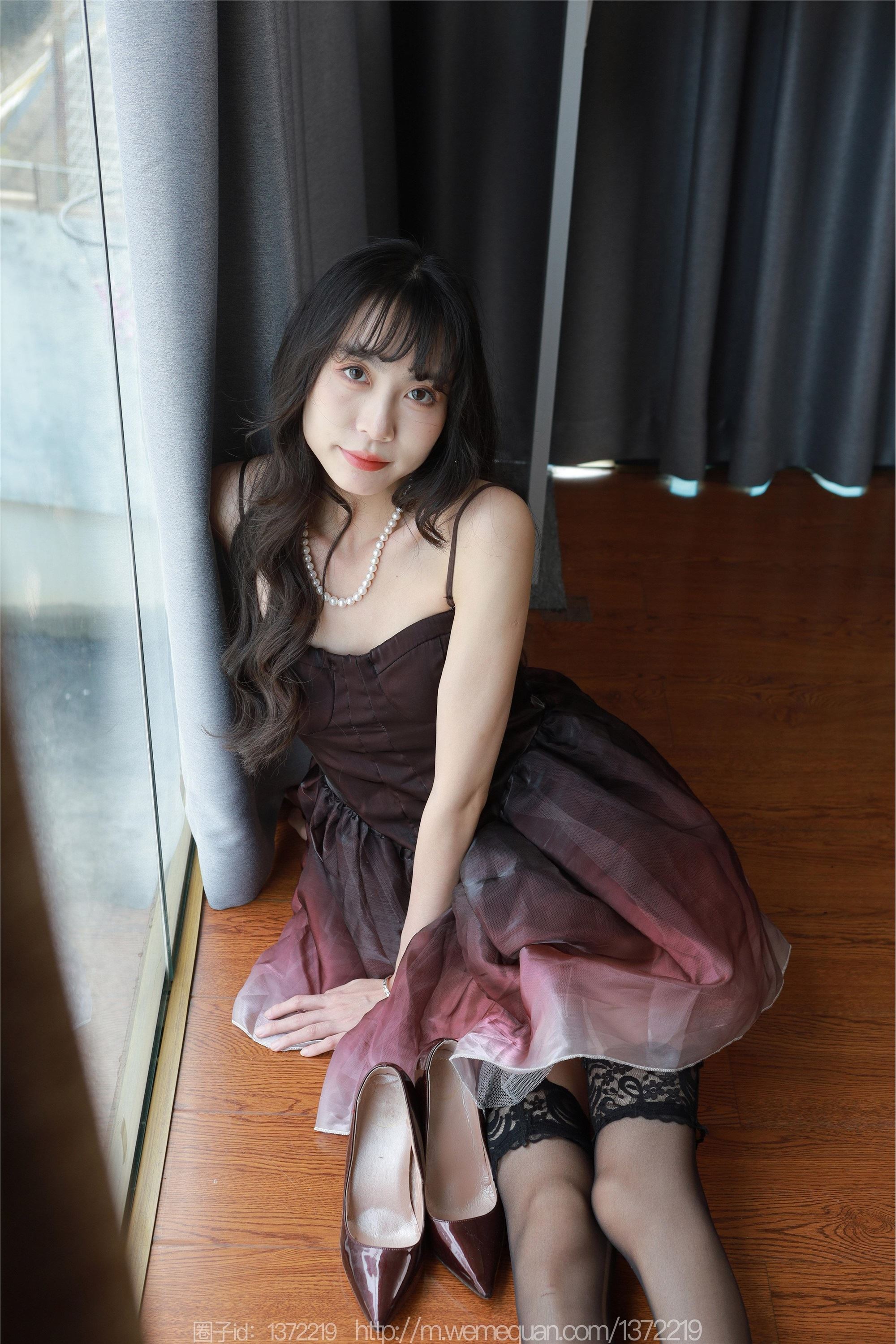 IESS异思趣向  2023.04.30 丝享家 1437 团团 《黑色吊带袜》